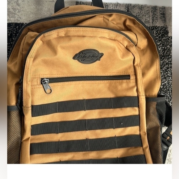 Dickies Backpack. - Picture 5 of 5